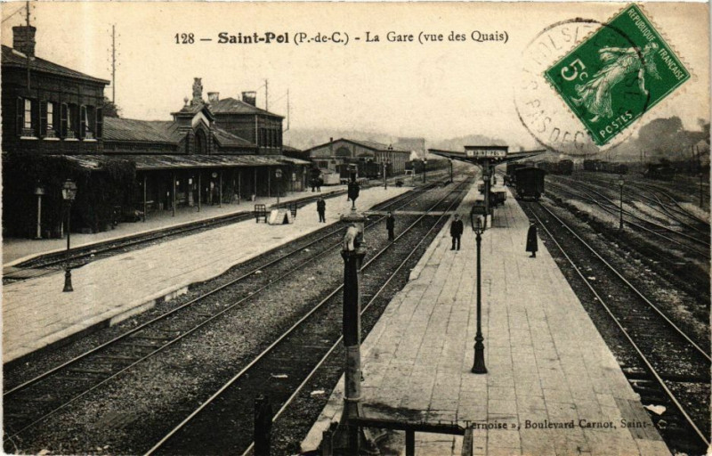 Carte postale ancienne Saint-Pol-La Gare