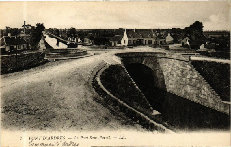 Carte postale ancienne Pont d'Ardres-Le Pont Sans-Pareil à Ardres