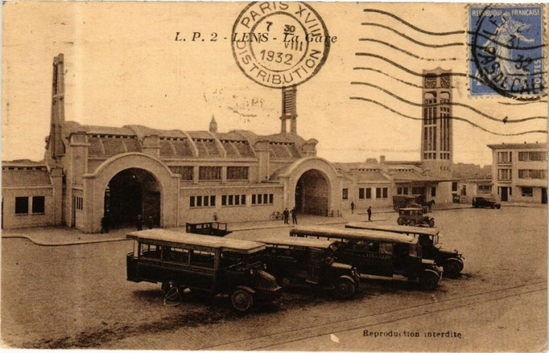 Carte postale ancienne Lens - La Gare à Lens