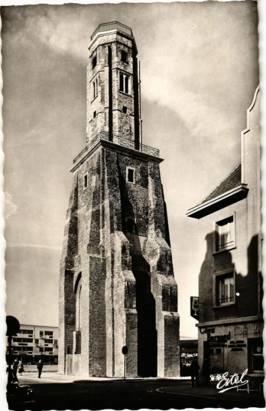 Carte postale ancienne Calais - La Tour du Guet à Calais