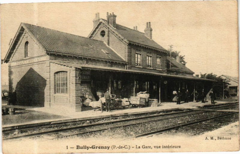 Carte postale ancienne Bully-Grenay-La Gare vue intérieure à Grenay