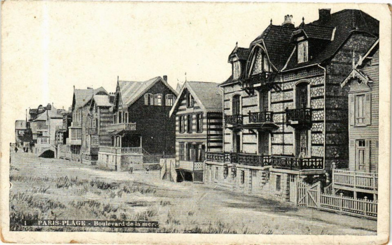 Carte postale ancienne Paris-Plage - Boulevard de la mer