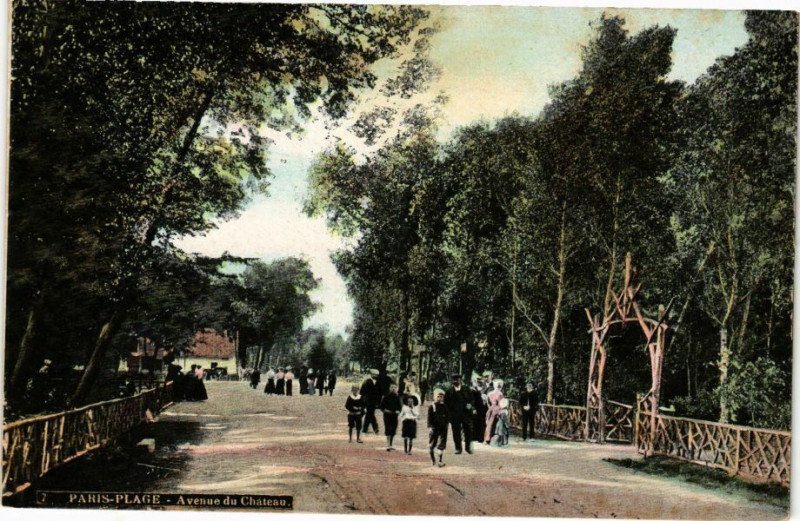 Carte postale ancienne Paris-Plage - Avenue du Chateau