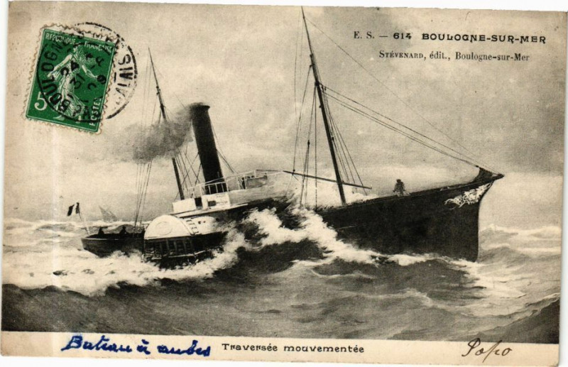 Carte postale ancienne Boulogne-sur-Mer - Traversée mouvementée à Boulogne-sur-Mer