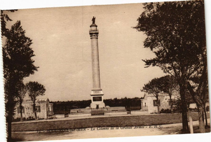 Carte postale ancienne Boulogne-sur-Mer - La Colonne de la Grande Armée à Boulogne-sur-Mer