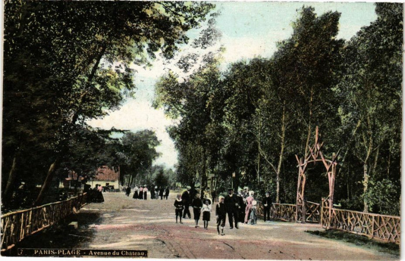 Carte postale ancienne Ed. Aqua 9 Paris-Plage Avenue du Chateau