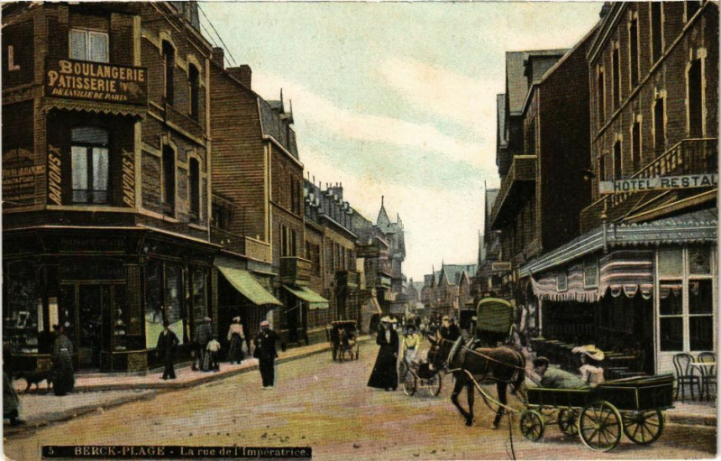 Carte postale ancienne Ed. Aqua 5 Berck-Plage La rue de l'impératrice à Berck