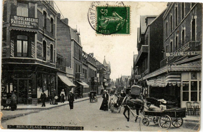 Carte postale ancienne Ed. Aqua 5 Berck-Plage La rue de l'impératrice à Berck
