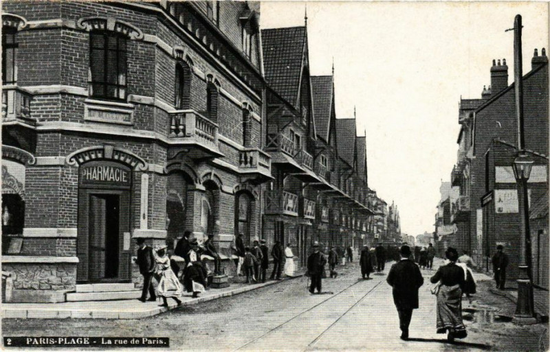Carte postale ancienne Ed. Aqua 2 Berck-Plage La rue Paris à Berck