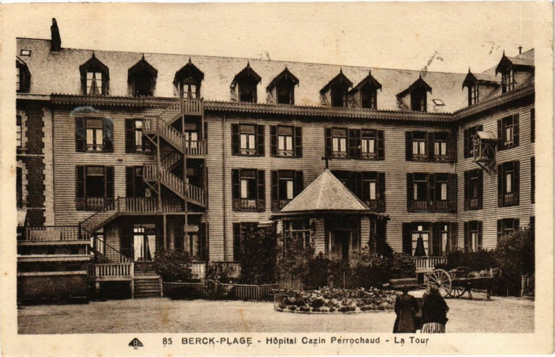Carte postale ancienne Berck-Plage - Hopital cazin perrochaud à Berck