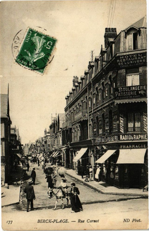 Carte postale ancienne Berck-Plage - Rue carnot à Berck