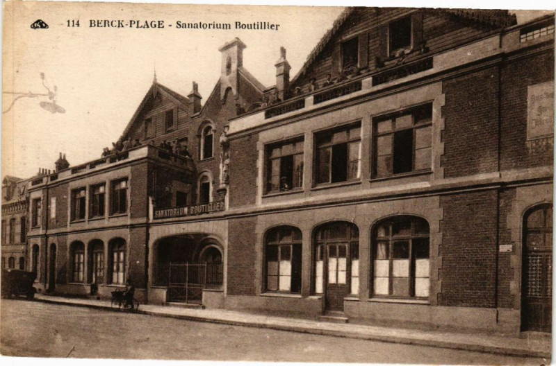 Carte postale ancienne Berck-Plage - Sanatorium boutillier à Berck