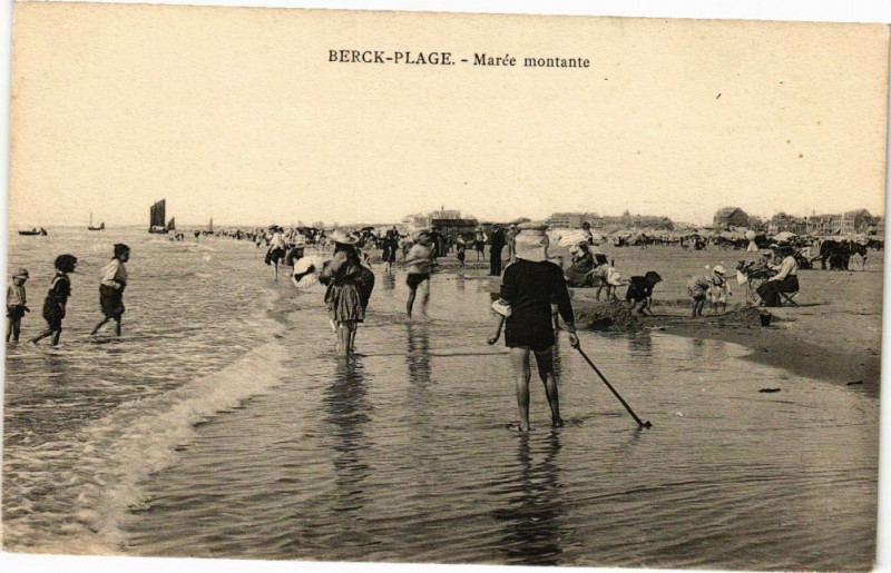 Carte postale ancienne Berck-Plage - Maree montante à Berck