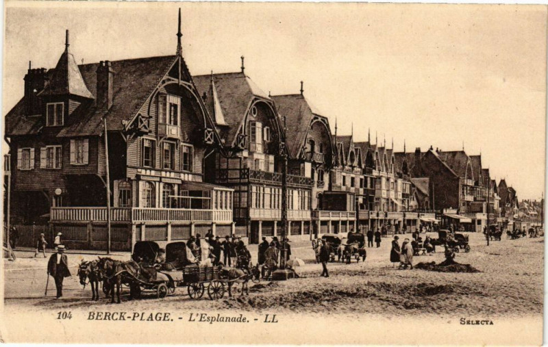 Carte postale ancienne Berck-Plage - L'esplanade à Berck
