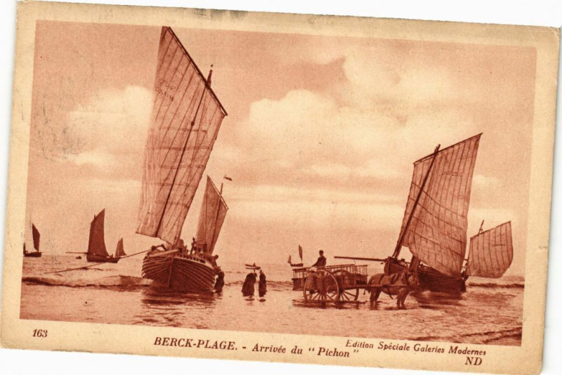 Carte postale ancienne Berck-Plage - Arrivee du pichon à Berck