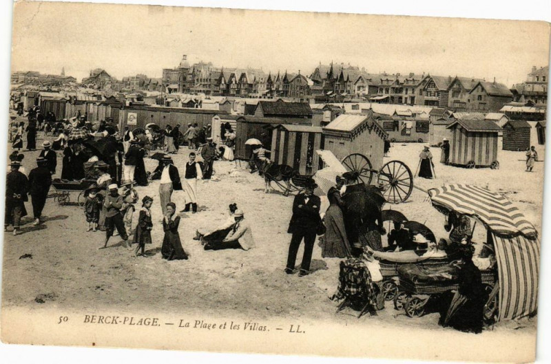 Carte postale ancienne Berck-Plage - La plage et les villas à Berck