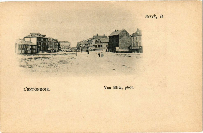 Carte postale ancienne Berck-Plage - Van blitz à Berck