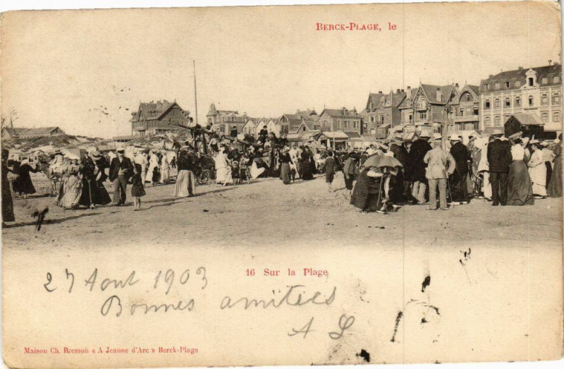 Carte postale ancienne Berck-Plage - Sur la plage à Berck