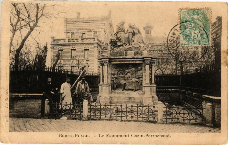 Carte postale ancienne Berck-Plage - Le Monument cazin - perrochaud à Berck