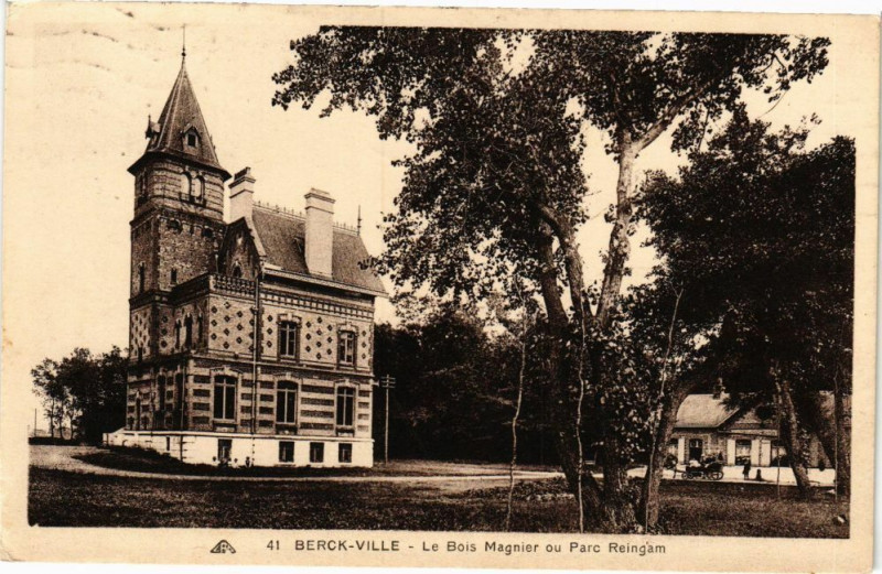 Carte postale ancienne Berck-Plage - Le bois magnier ou parc à Berck