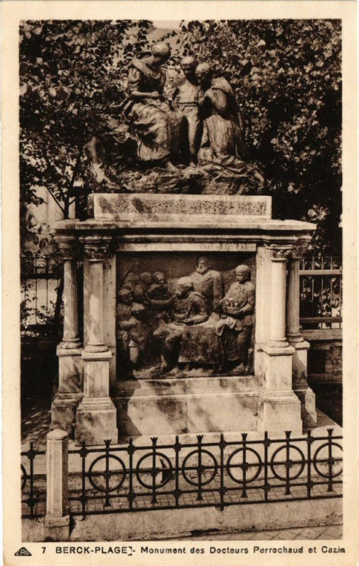 Carte postale ancienne Berck-Plage - Monument des docteurs à Berck