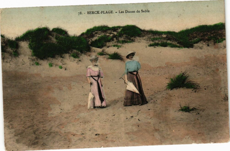 Carte postale ancienne Berck-Plage - Les dunes de sable à Berck