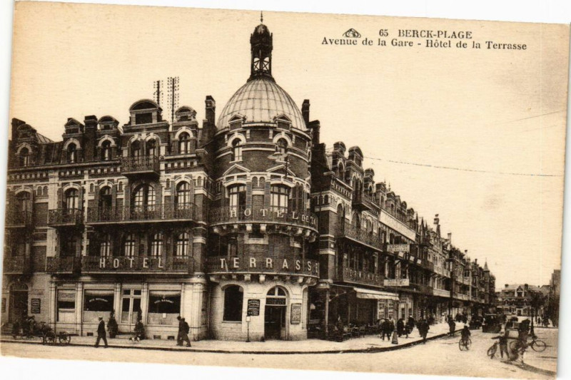 Carte postale ancienne Berck-Plage - Avenue de la gare à Berck