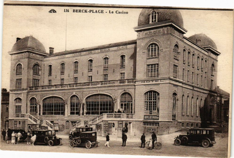 Carte postale ancienne Berck-Plage - La Casino à Berck