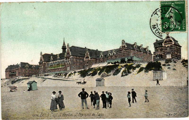 Carte postale ancienne Berck-Plage - L'hopital Saint-francois de sales à Berck