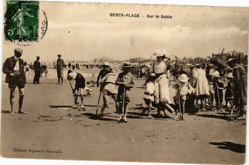 Carte postale ancienne Berck-Plage - Sur le Stable à Berck