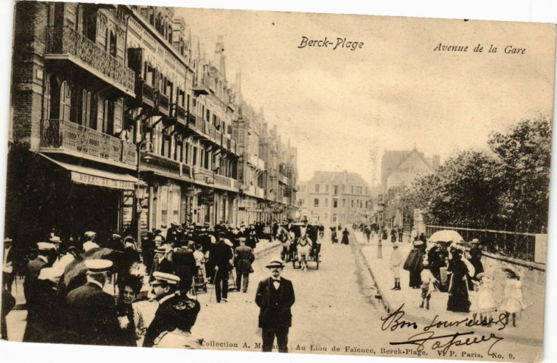 Carte postale ancienne Berck-Plage - Avenue de la Gare à Berck