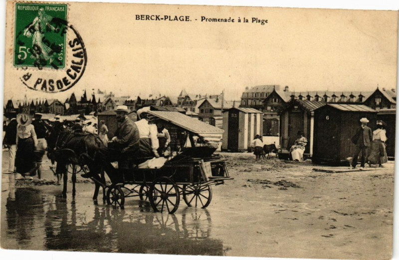 Carte postale ancienne Berck-Plage - Promenade a la Plage à Berck