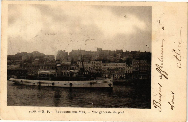 Carte postale ancienne Boulogne-sur-Mer - Vue générale du port à Boulogne-sur-Mer