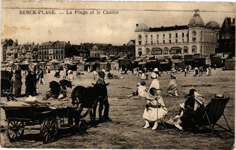 Carte postale ancienne Berck-Plage - La Plage et le Casino à Berck