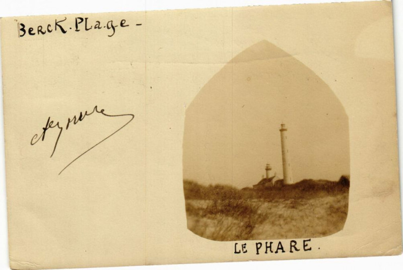 Carte postale ancienne Berck-Plage - Le Phare à Berck
