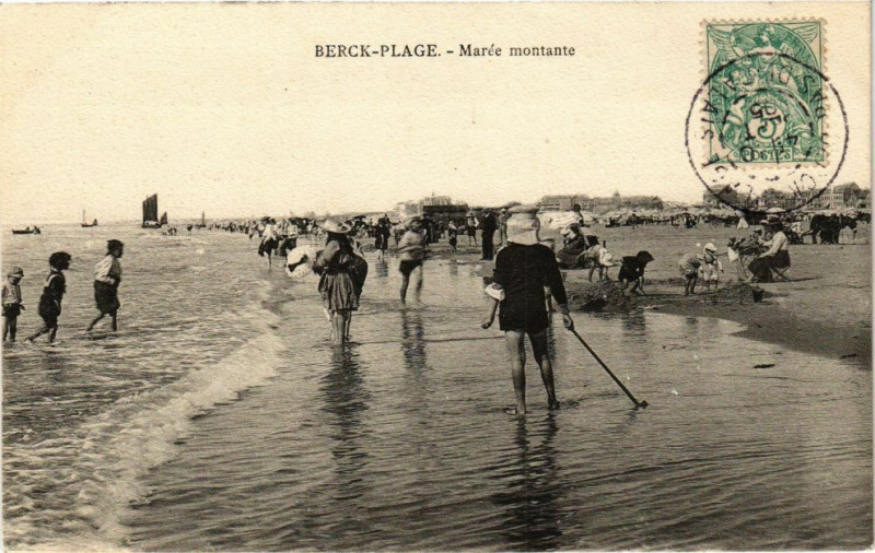 Carte postale ancienne Berck-Plage - Maree montane à Berck