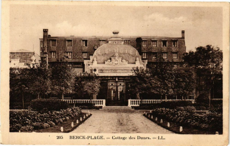 Carte postale ancienne Berck-Plage - Cottage des dunes à Berck