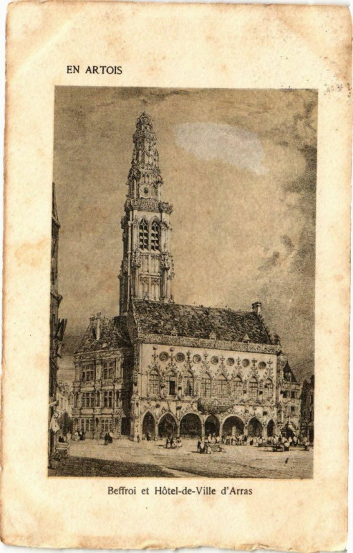Carte postale ancienne Beffroi et Hotel-de-Ville d'Arras à Arras