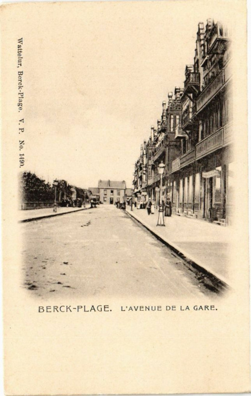 Carte postale ancienne Berck-Plage - L'avenue de la gare à Berck