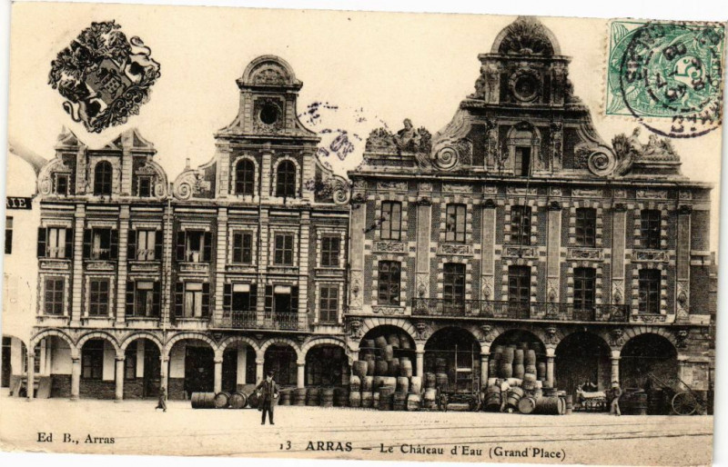Carte postale ancienne Arras - Le chateau d'eau à Arras