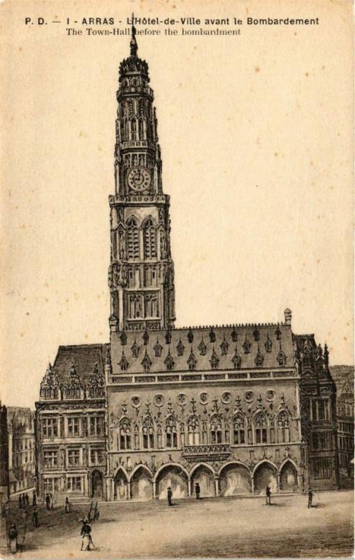 Carte postale ancienne Arras - L'Hotel de ville avant à Arras