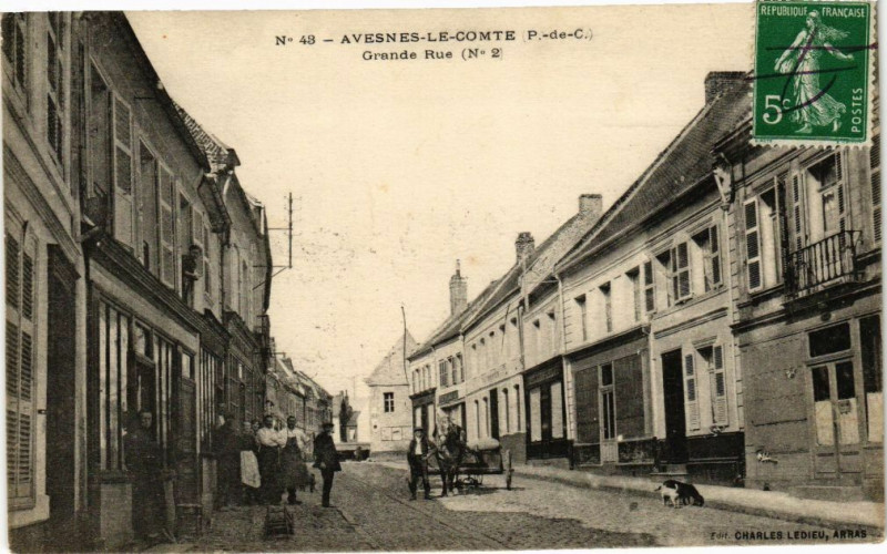 Carte postale ancienne Avenses-le-Comte - Grande Rue