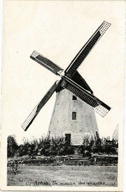 Carte postale ancienne Arras - Un moulin des environs à Arras