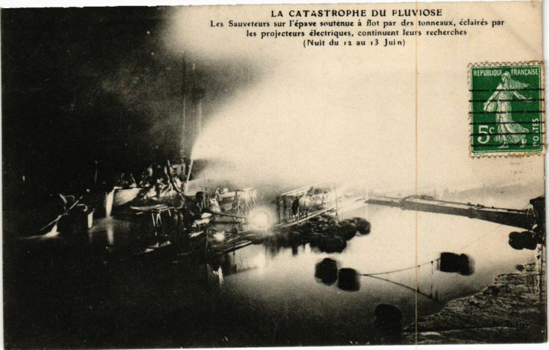 Carte postale ancienne La catastrophe du pluviose