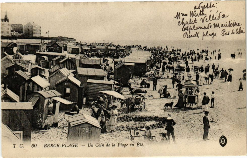 Carte postale ancienne Berck-Plage - Un Coin de la Plage en Eté à Berck