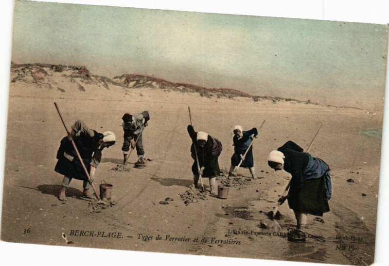 Carte postale ancienne Berck-Plage - Types de Verratier et de Verratieres à Berck