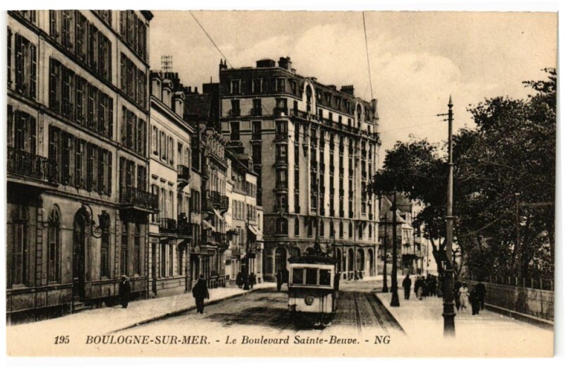 Carte postale ancienne Boulogne-sur-Mer - Le boulevardSainte-beauve à Boulogne-sur-Mer