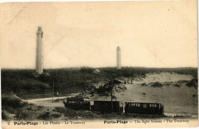 Carte postale ancienne Paris-Plage - Les Phares - Le Tramway