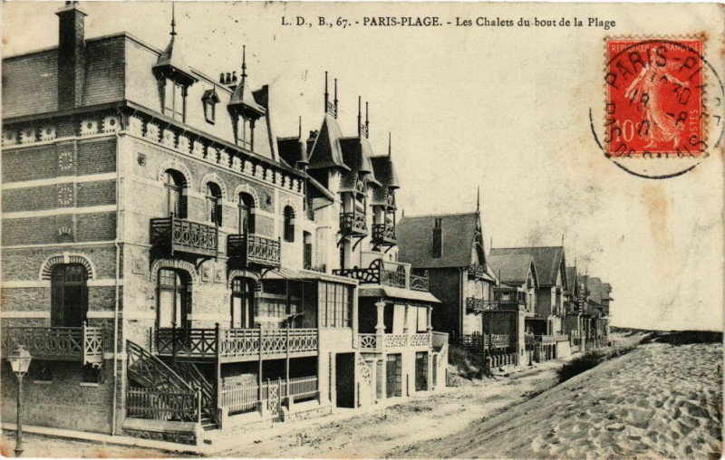 Carte postale ancienne Paris-Plage - Les Chalets du bout de la Plage
