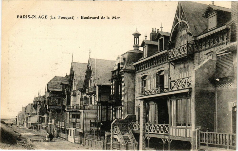 Carte postale ancienne Paris-Plage - Boulevard de la Mer